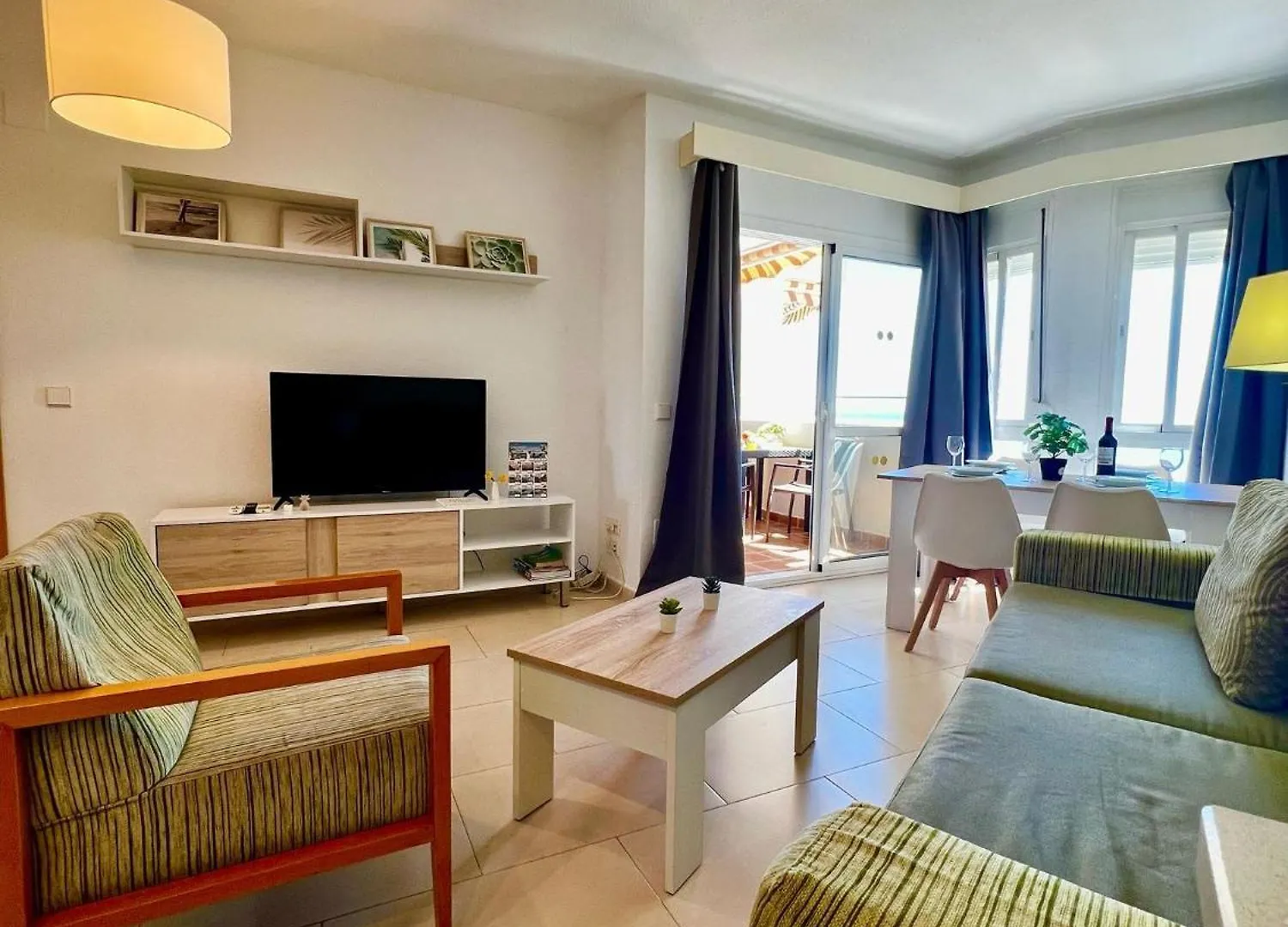 Frontal Sea View Apartment Benalbeach Benalmadena